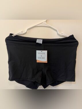 Shade & Shore Black Bike Shorts for Women